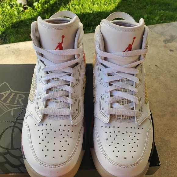 Jordan Mars 270 "Fire Red" 7Y - Picture 4 of 12